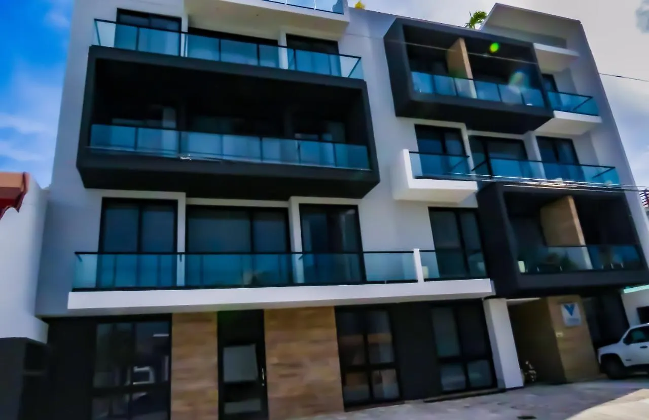 501Ph - Spacious Apartment In The Center, Only 10 Minutes Walking Distance To The Beaches Playa del Carmen